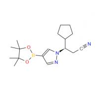 (R)-3-Cyclopentyl-3-(4-(4,4,5,5-tetramethyl-1,3,2-dioxaborolan-2-yl)-1H-pyrazol-1-yl)propanenitrile